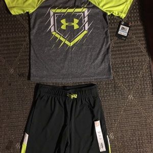 Boys Under Armour Outfit NWT 5t